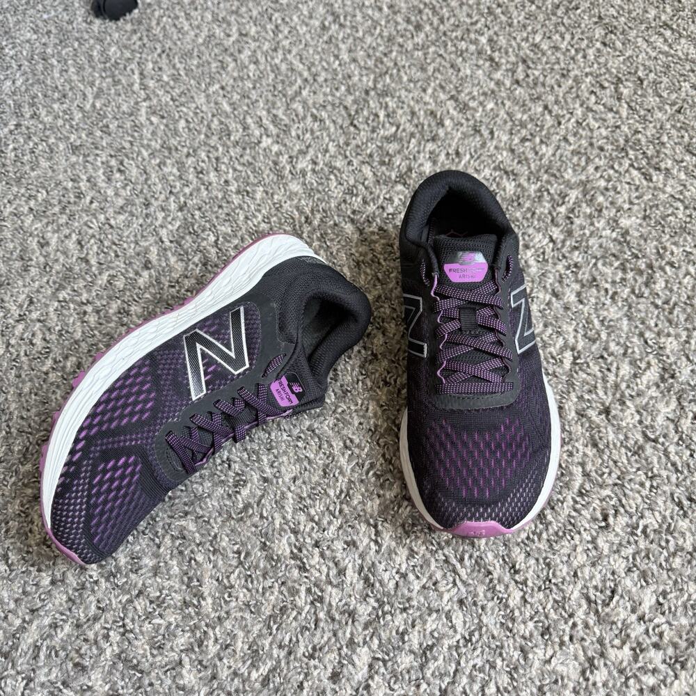 New Balance Fresh Foam Arishi v2 Size 9 B Black Purple Running Shoes WARISCP2